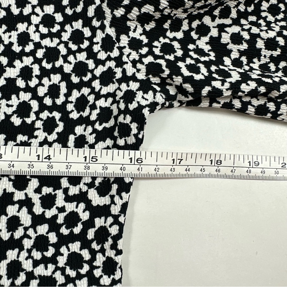 NWOT Bershka Floral Day Dress Juniors Medium 3/4 Sleeve Stretch Elastic Mini - Picture 9 of 11